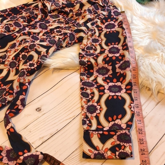 Everly floral paisley button down dress size M - Picture 10 of 11